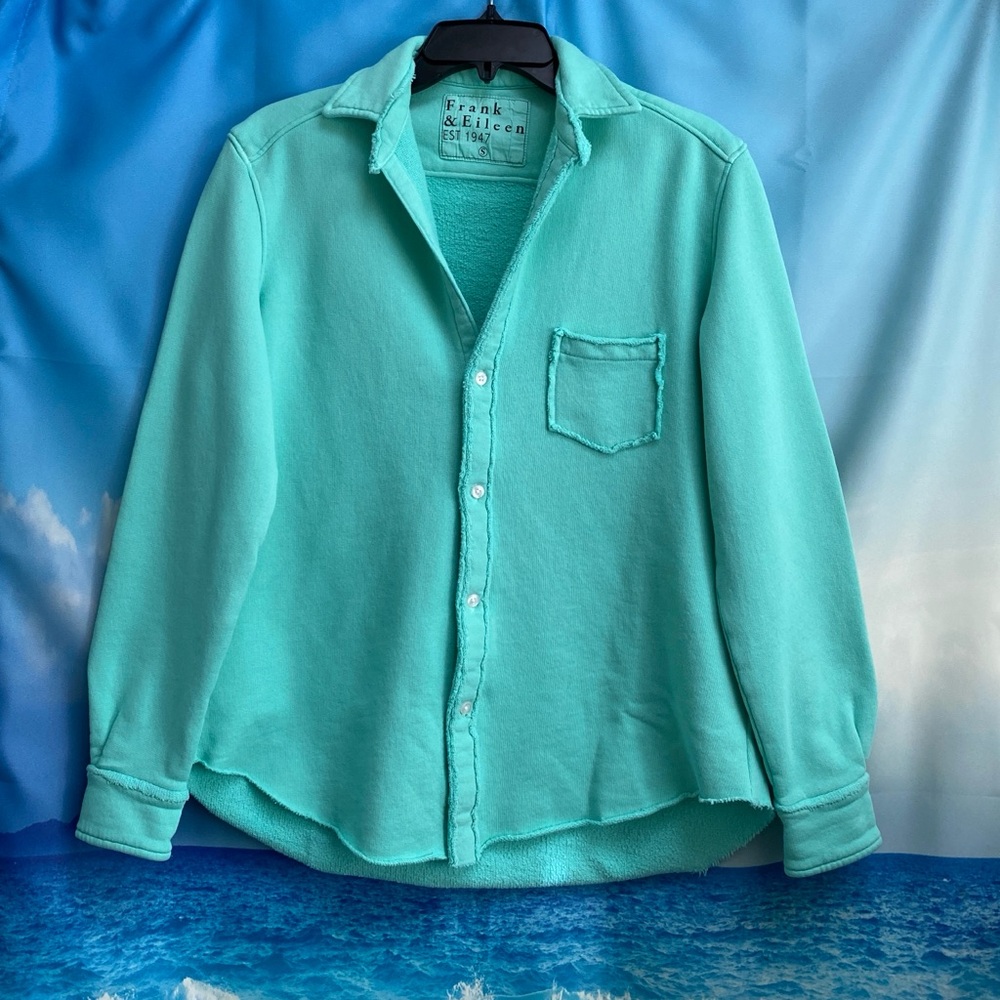 Frank & Eileen Eileen Button-Up Shirt TRIPLE FLEECE Size: S Spearmint - Picture 2 of 15